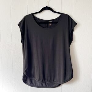 Layer 8 Womens T-Shirt Medium Lightweight Activewear Athleisure Gorpcore Casual